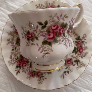Vintage teacups